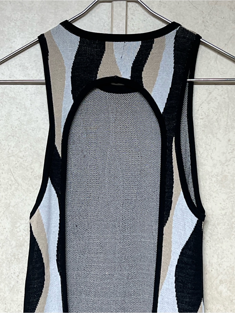 Show Me Your MuMu Sweeney sweater dress squiggle stripe knit dress open back - Picture 7 of 12